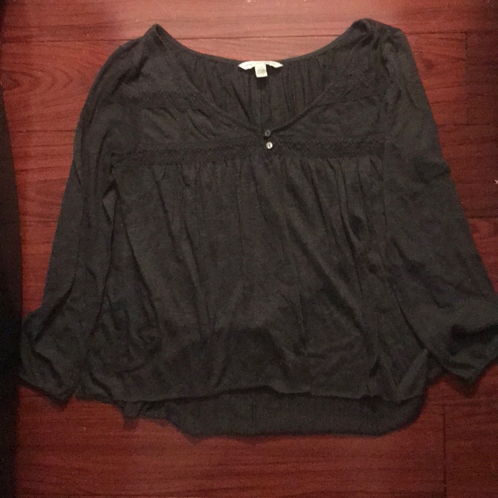 American Eagle long sleeve shirt